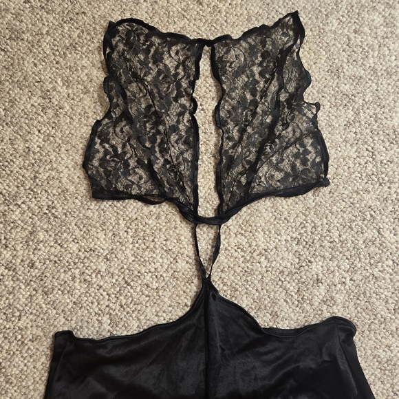 Fredericks of Hollywood Black Satin Lace Long 2 Slits Halter Top Nitgown Large - Picture 13 of 16